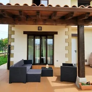 Сasa de vacaciones Casa En Sobarzo, Junto Al Parque De Cabarceno, Sobarzo